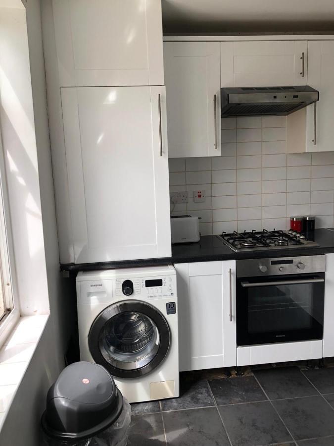 Apartamento Pleasant Two Bed-Room Flat Near Portobello Market *