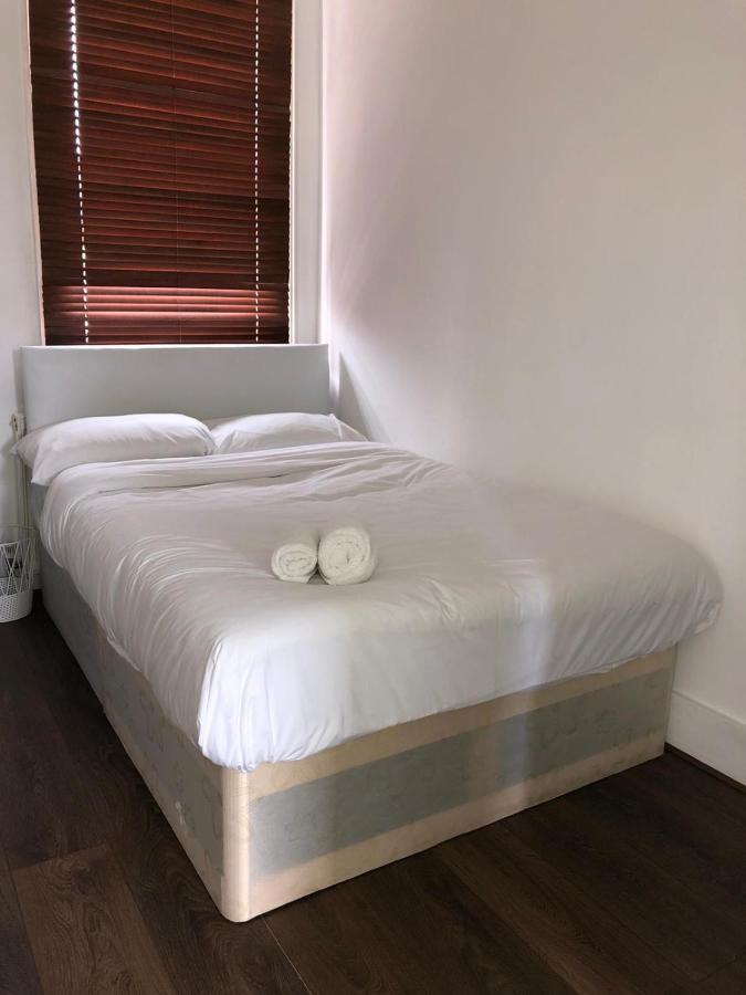 Apartamento Pleasant Two Bed-Room Flat Near Portobello Market *